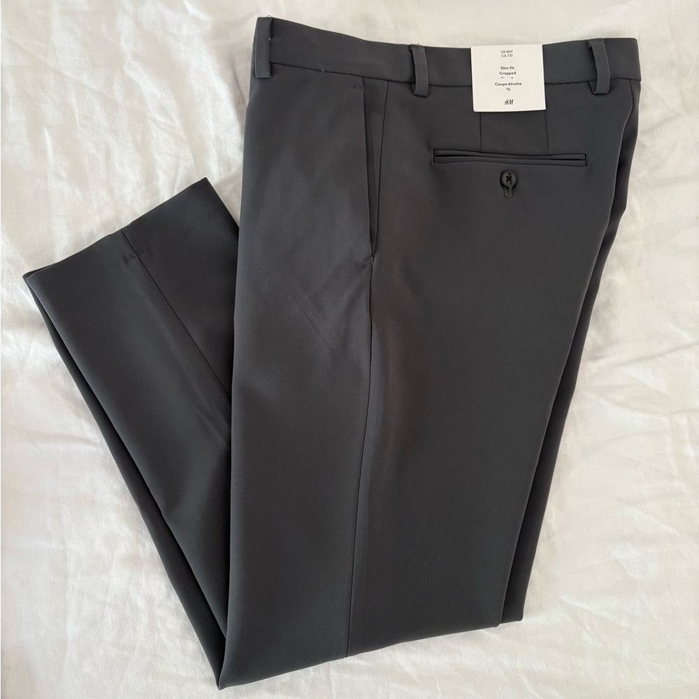 NWT H&M Slim-Fit Crop Grey Pants